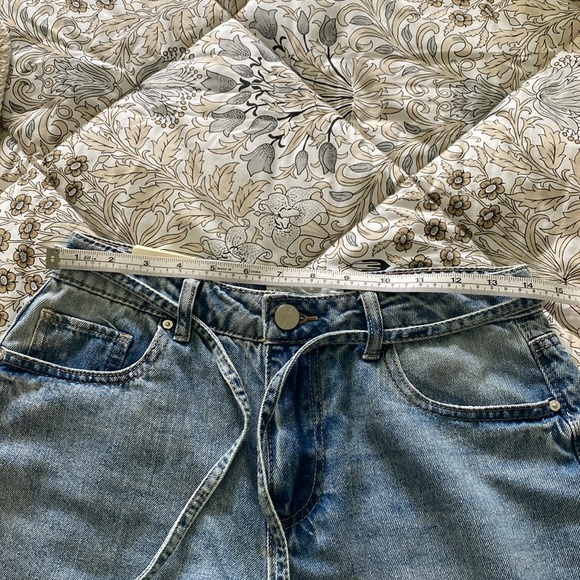 Blue Barrel leg jeans NWT - Picture 9 of 11